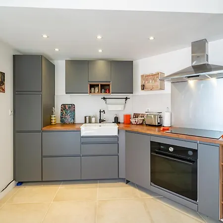 Le Capcanaille Par Dodo-a-cassis Apartment